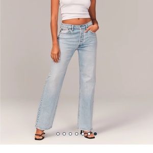 Abercrombie 90’s baggy “low rise”